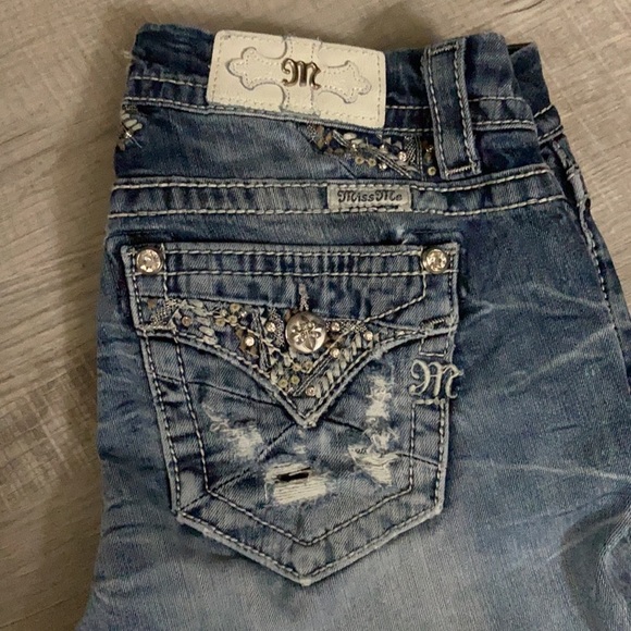 Miss Me Denim - Miss Me Mid-Raise Easy Boot Jeans